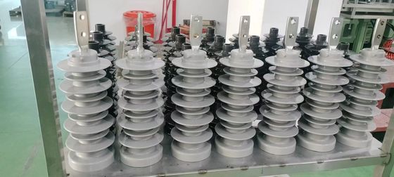 IEC 62217 ゴム試験装置 隔離器 多重ストレス試験機械 研究室試験