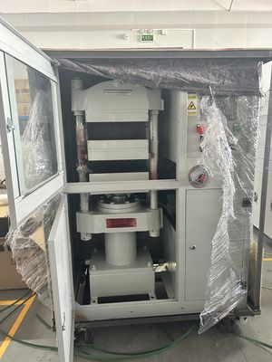 自動ゴム圧縮成形機ラボ試験機