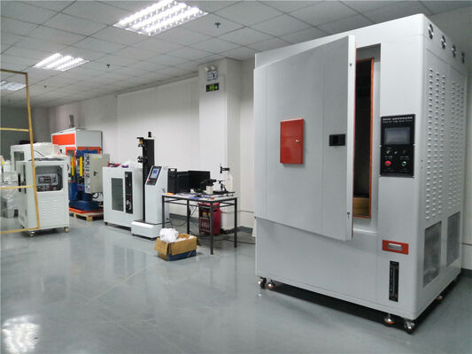 EN ISO 12543-4 ラミネートガラスのUV老化試験