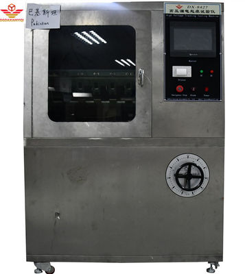太陽PVエネルギーはIPTの自動高圧追跡の索引ゴム製 テスト機械IEC60587標準をケーブルで通信する
